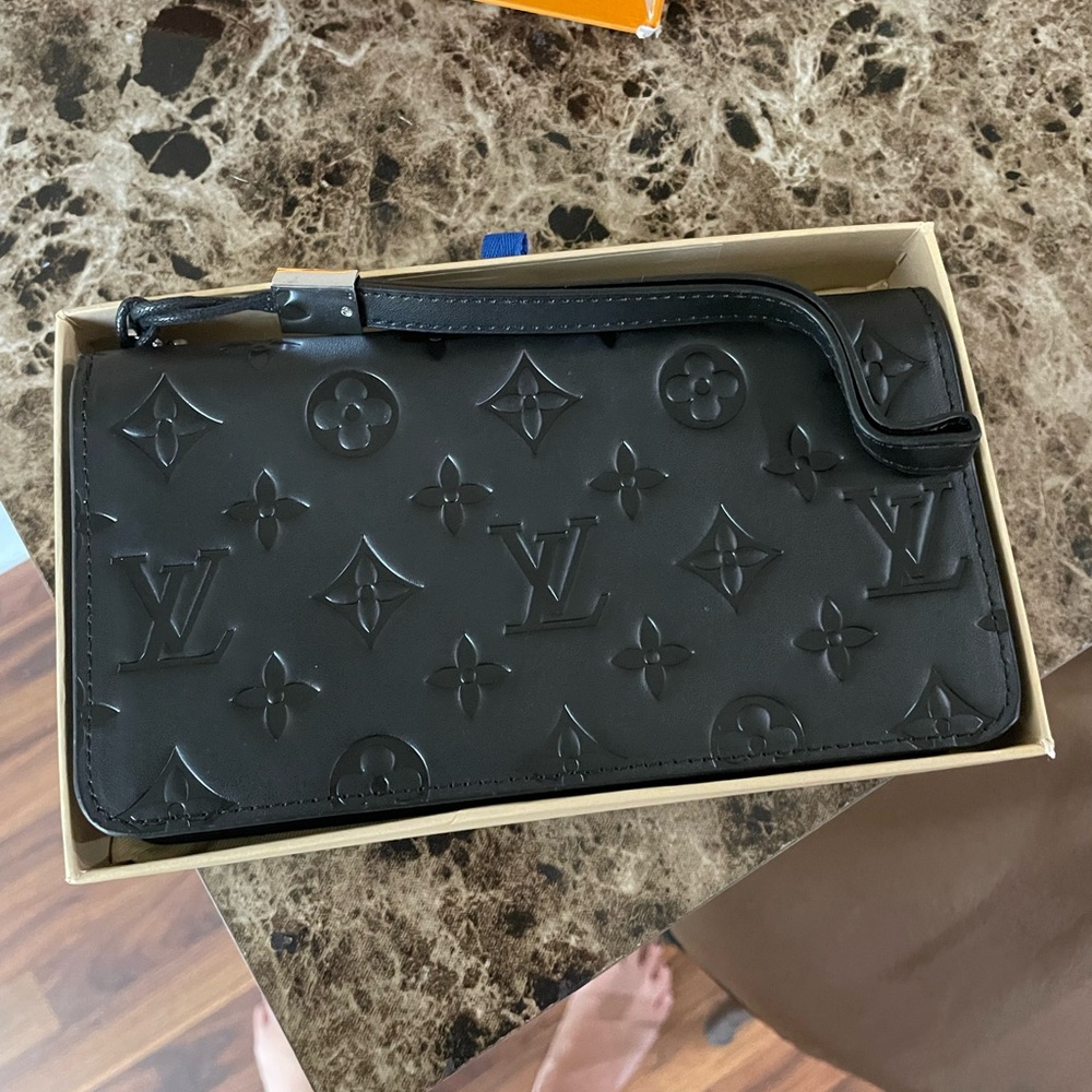 Black Wallet/ Wristlet